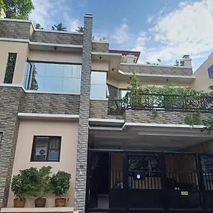 Inn Lourdes, Paranaque City